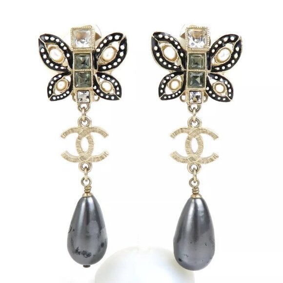 Auth CHANEL CC Logo Clip on Earrings Gold/Dark Gray Metal/Faux Pearl - Picture 1 of 15
